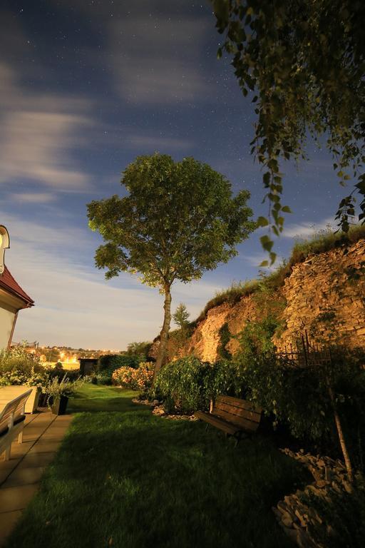 Prestige Bed and Breakfast Wierzchowisko Eksteriør billede